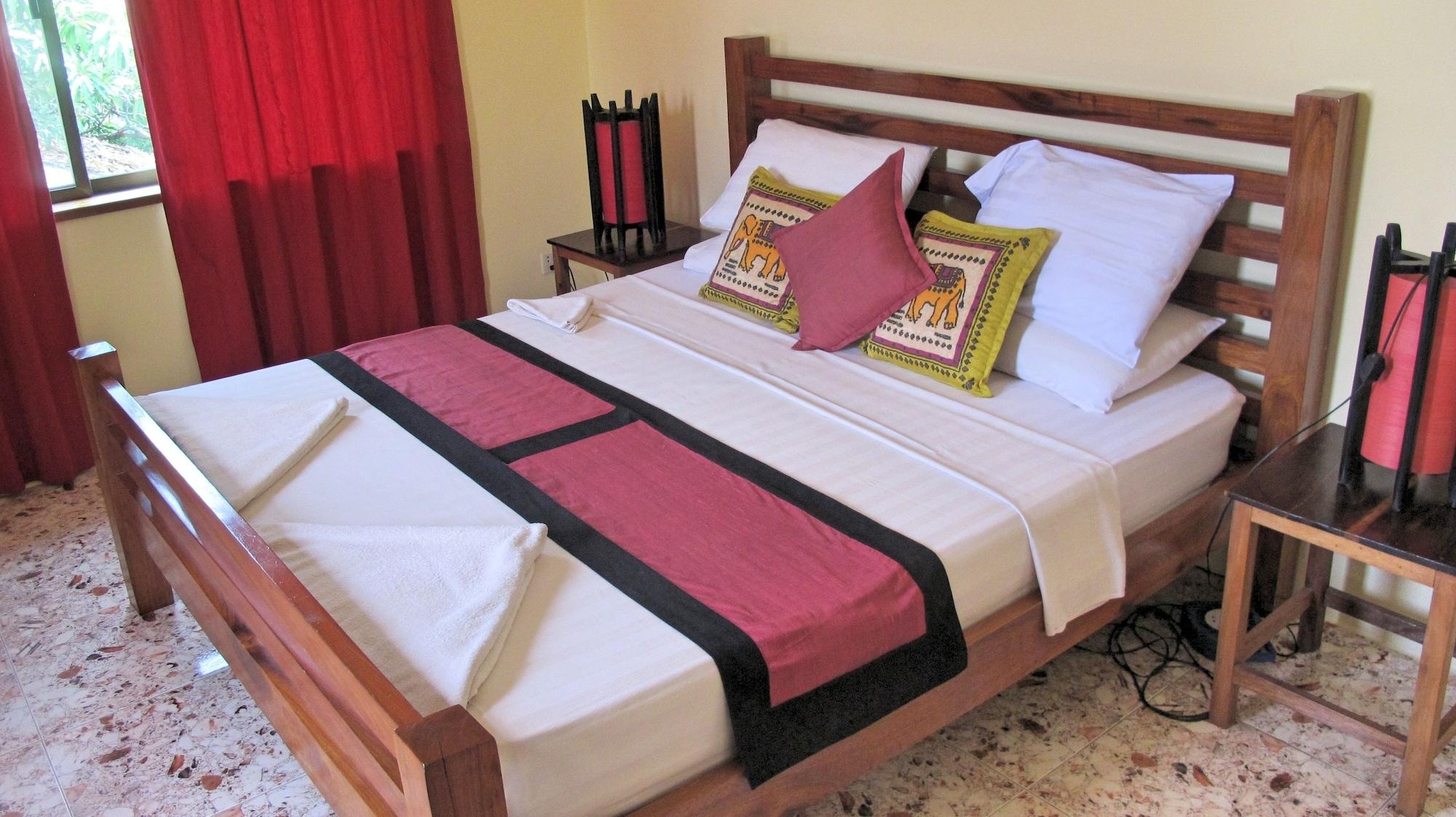 Mea Culpa Kampot Hotel Luaran gambar