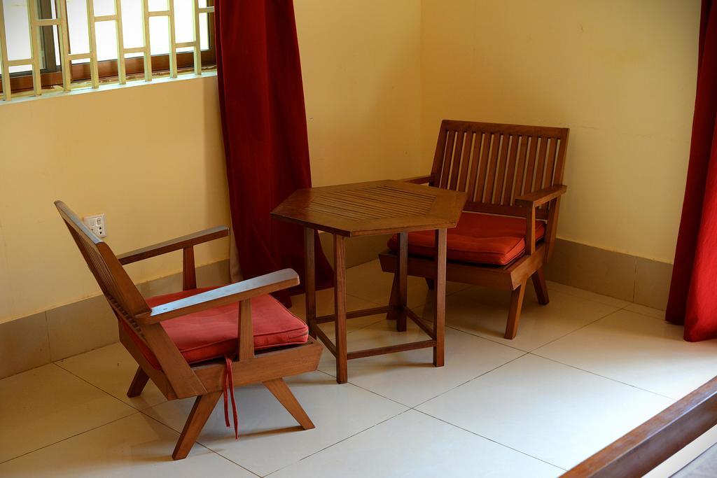 Mea Culpa Kampot Hotel Luaran gambar