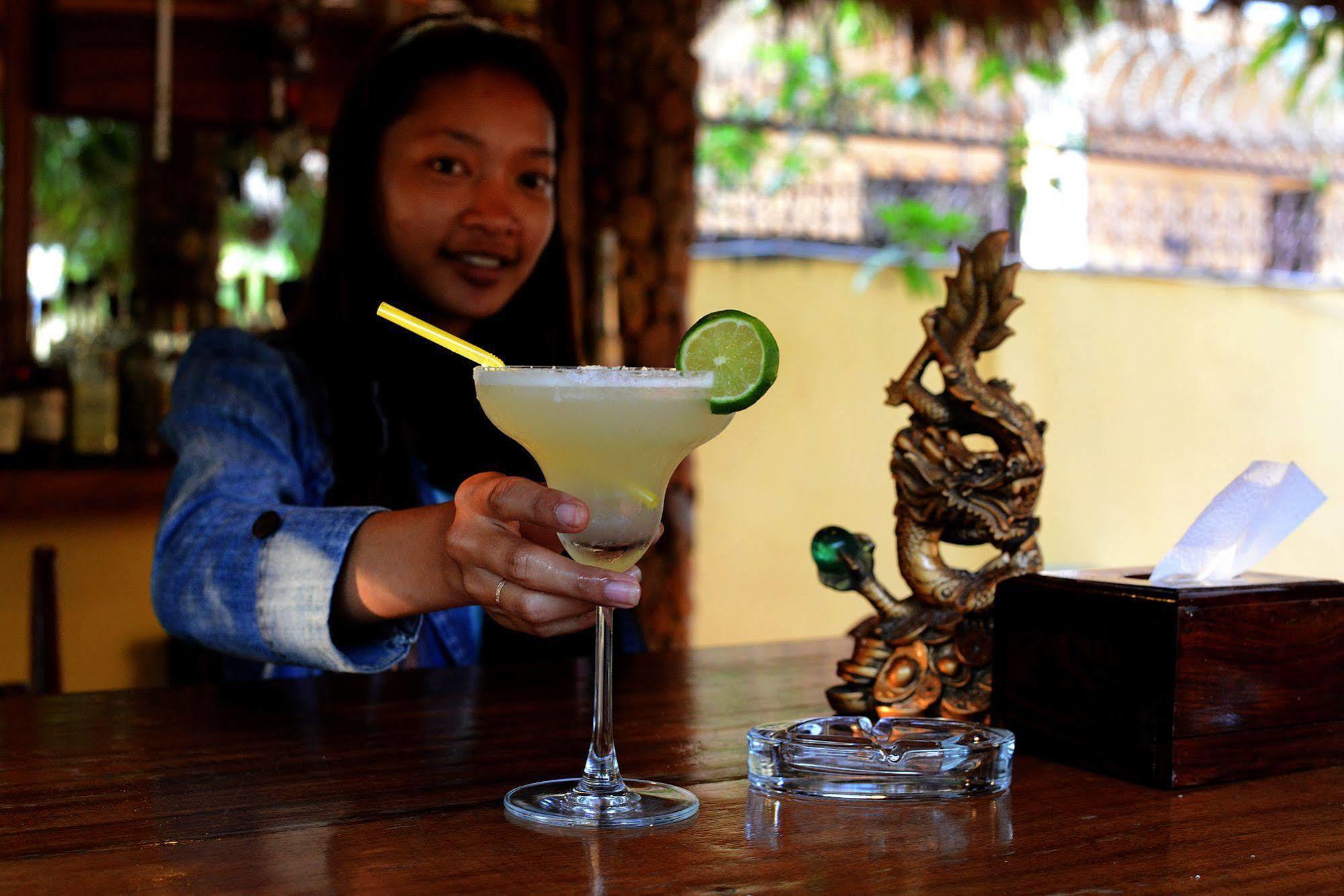 Mea Culpa Kampot Hotel Luaran gambar