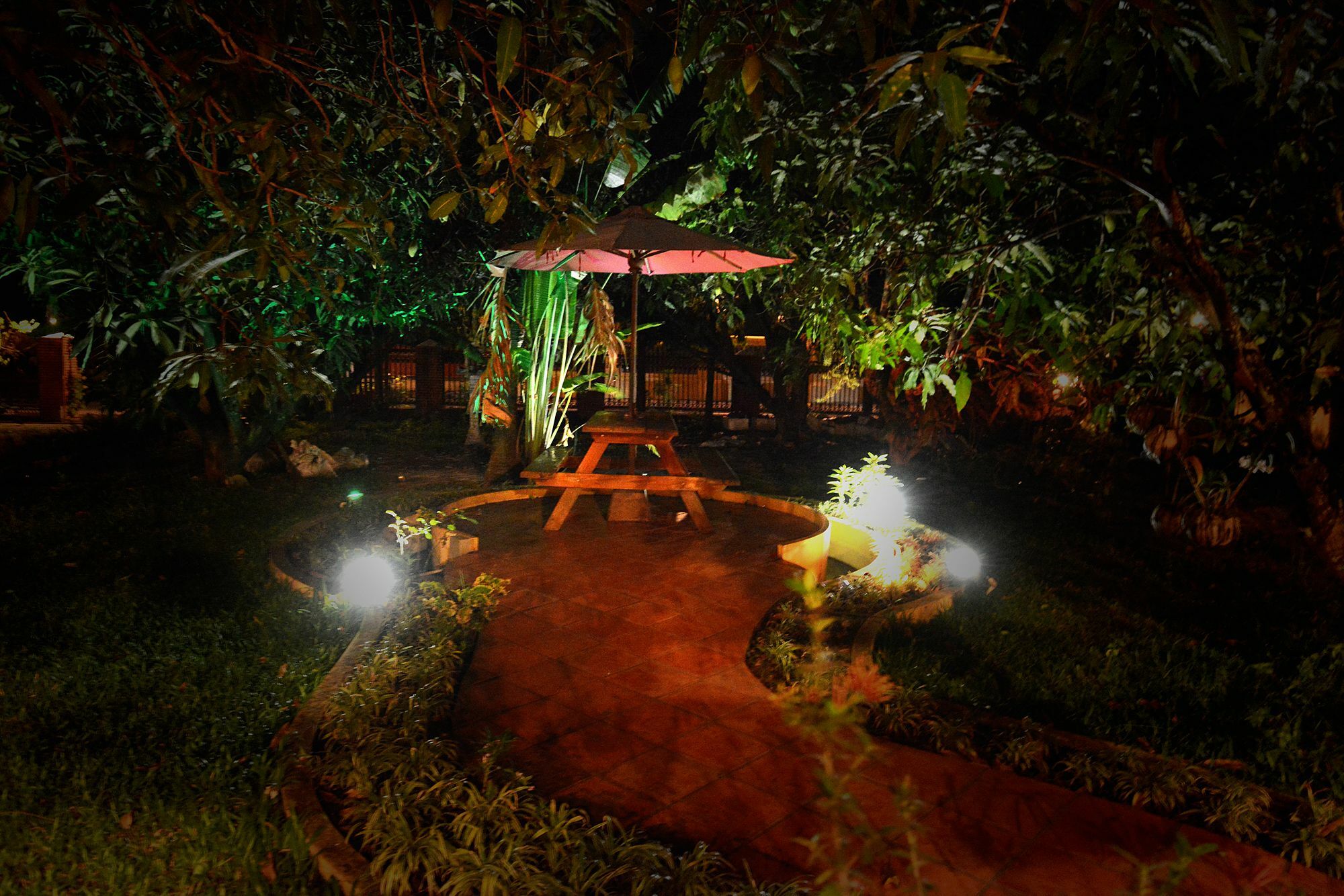 Mea Culpa Kampot Hotel Luaran gambar